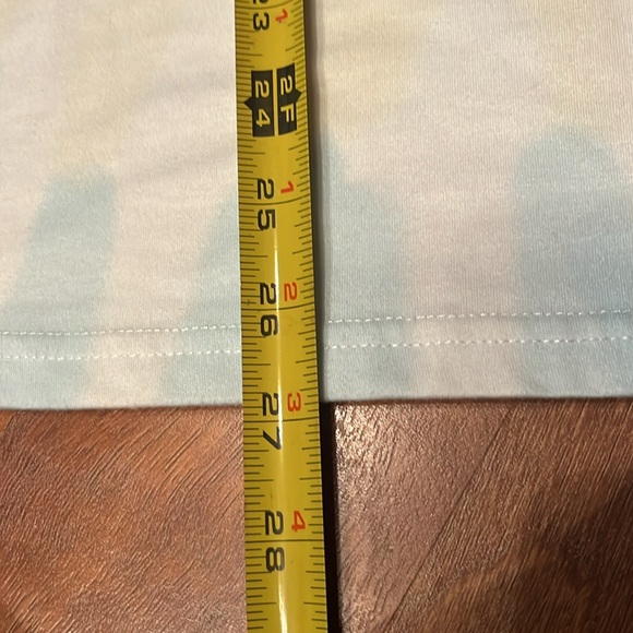 Like new no brand tie-dye T-shirt - Picture 7 of 10